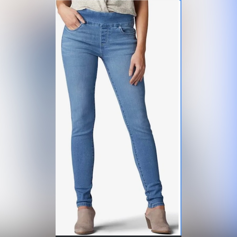 Lee Jeans Lee Slimming Fit Slim Straight Pull On Jeans